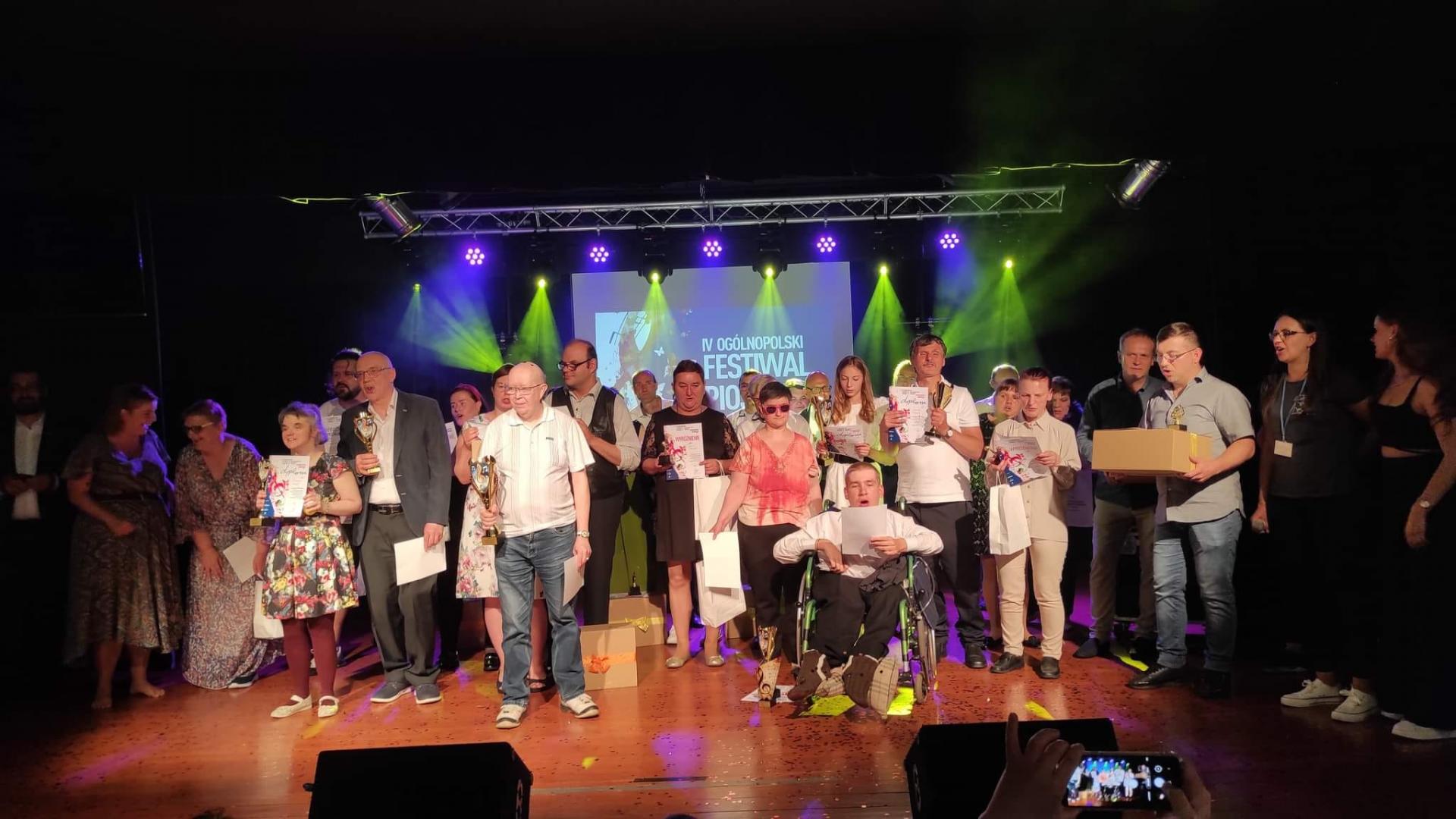 IV Ogólnopolski Festiwal Piosenki 2022 osób niepełnosprawnych intelektualnie i psychicznie w Chojnie